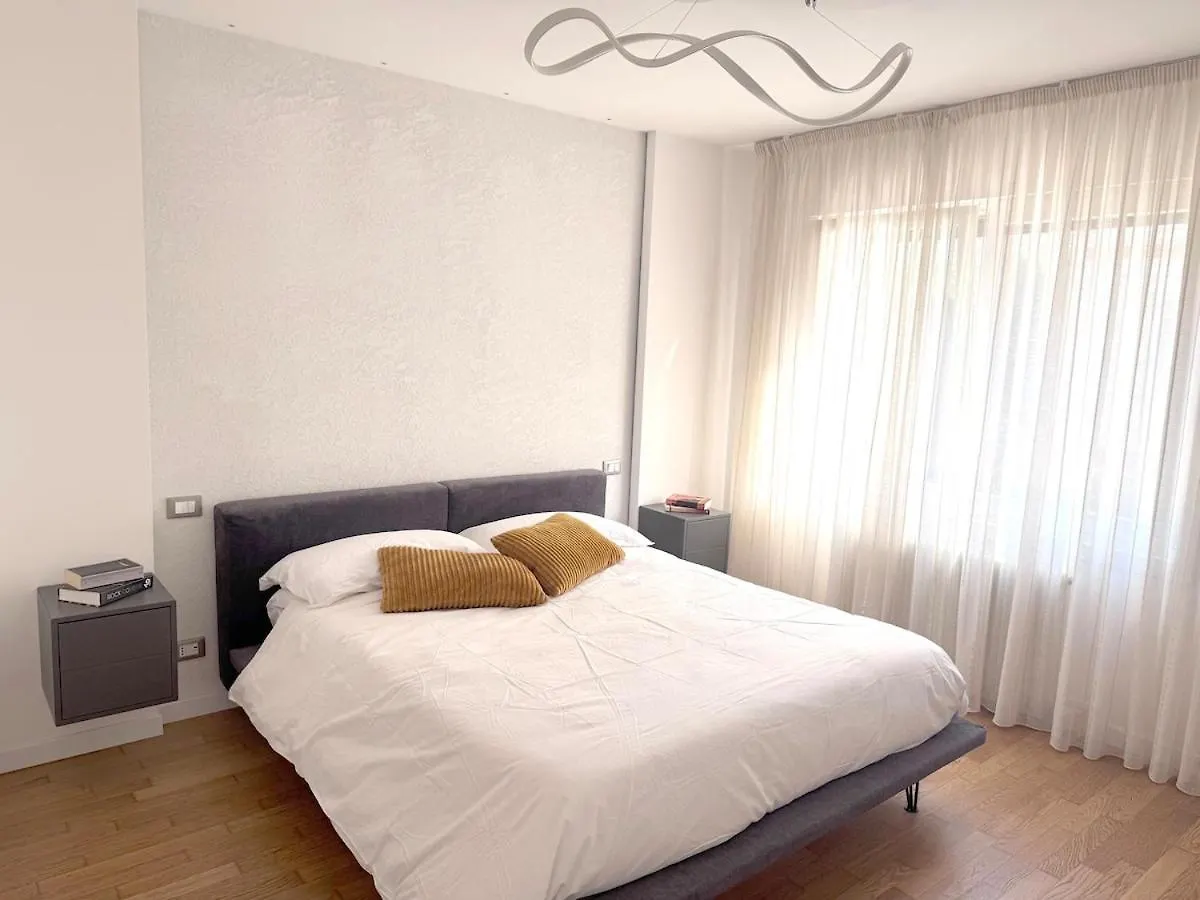 Apartment Appartamento Moderno Per 4 Persone Vicino Al Ponte Vecchio Bassano del Grappa