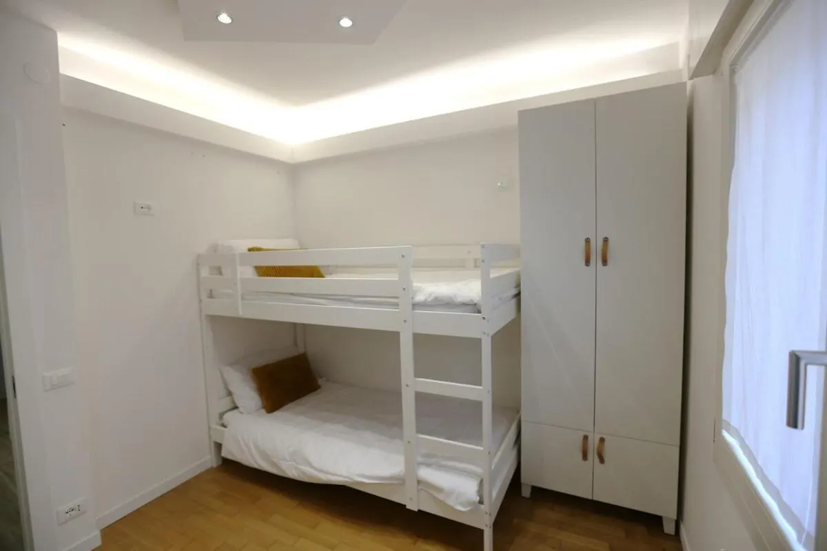 Apartment Appartamento Moderno Per 4 Persone Vicino Al Ponte Vecchio Bassano del Grappa